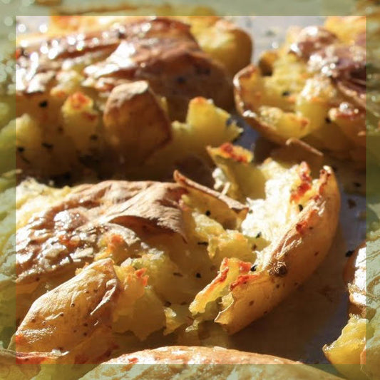 "Smashed" Potatoes With Garlic